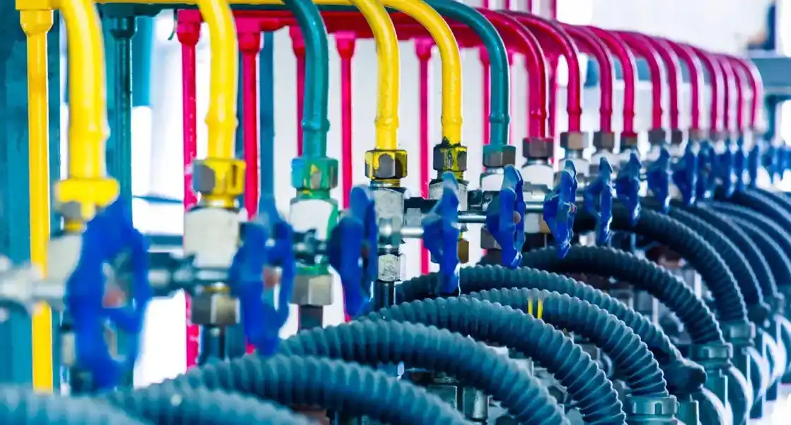 Hydraulic hose failure