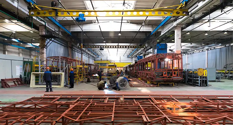 Skilled fabricator working in Dubai industrial fabrication facility