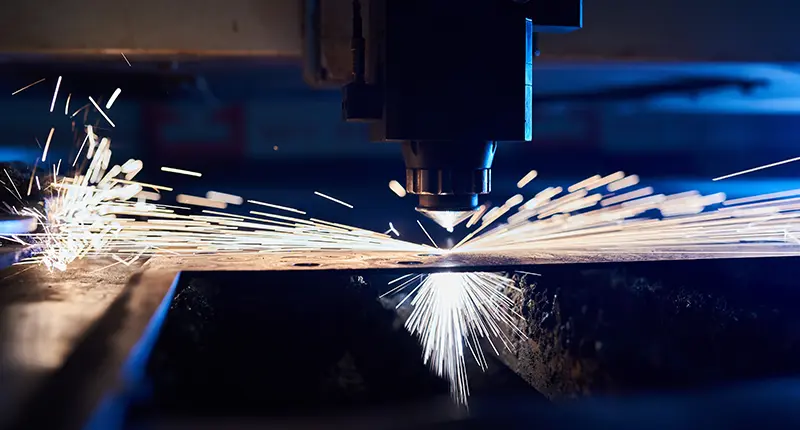 Metal cutting company Dubai