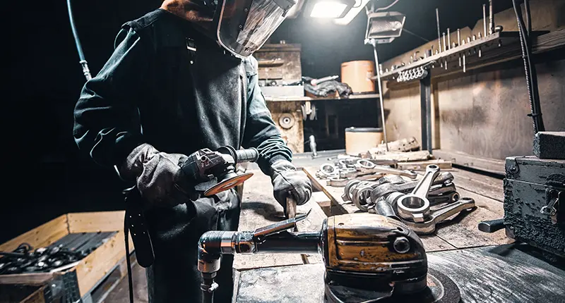 Professional metal fabrication services in Dubai with advanced machinery