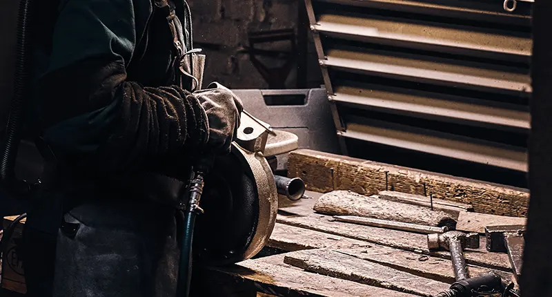 Stainless steel structural frame welding for commercial projects in Dubai