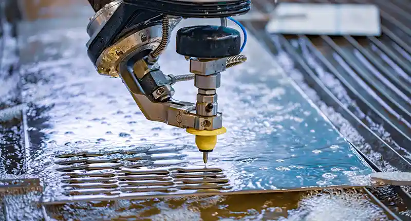Heat-free waterjet cutting technology used by Dubai industries